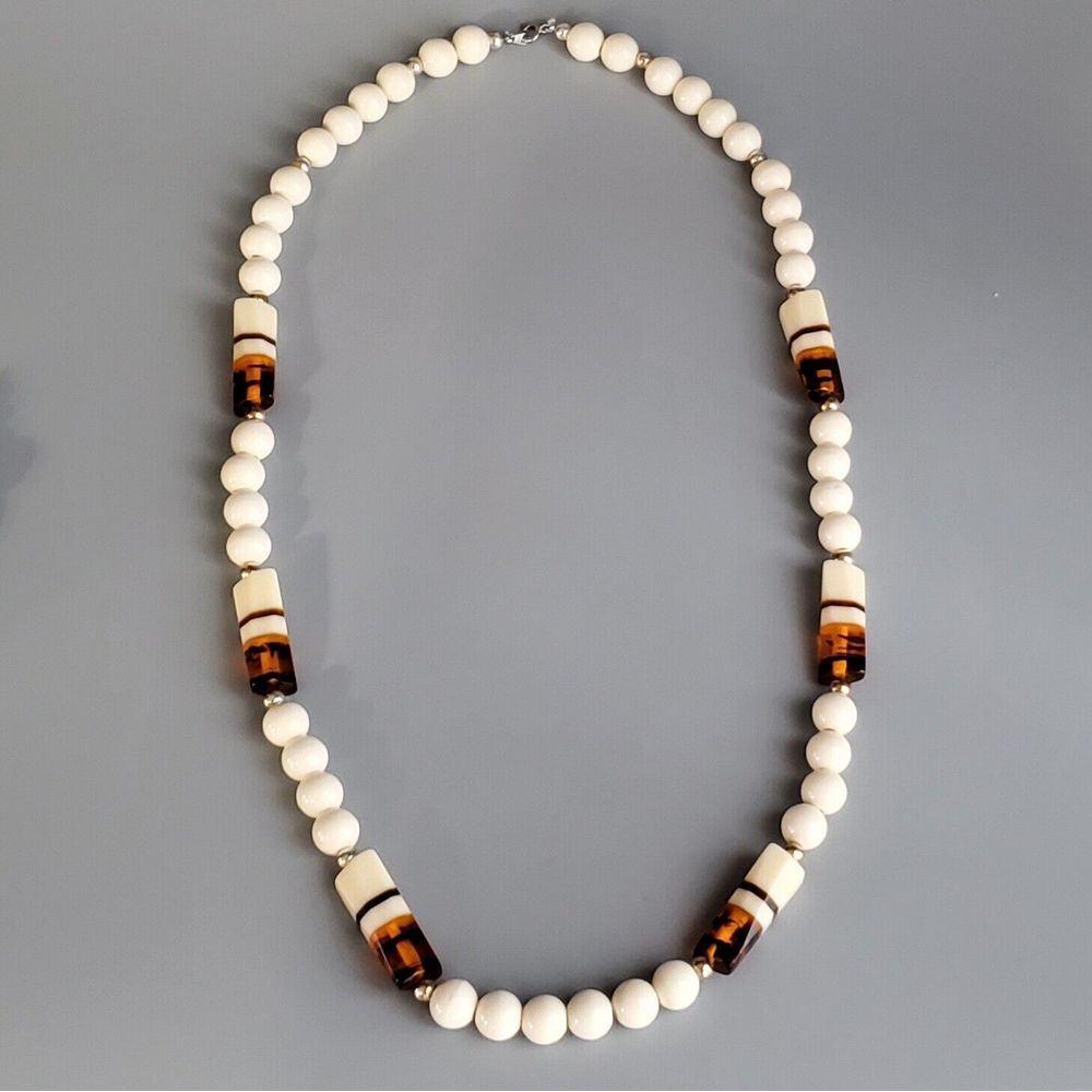 Vintage Rootbeer Lucite Beads Long Necklace 30" Inches Vintage Plastic RARE - Picture 12 of 13